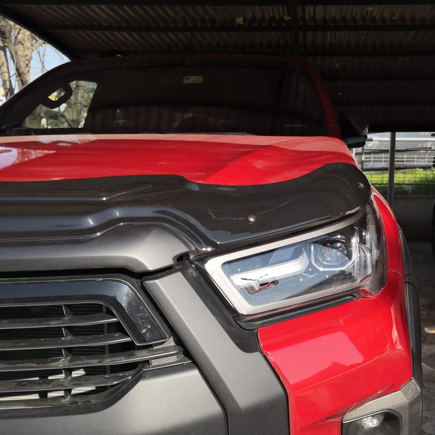 Hood Deflector Guard Fits Toyota Hilux IV 2021-2023 | Bug & Bonnet Shields, Protects from Particles & Bug, All Weather - Durable - Easy Assembly Without Drill